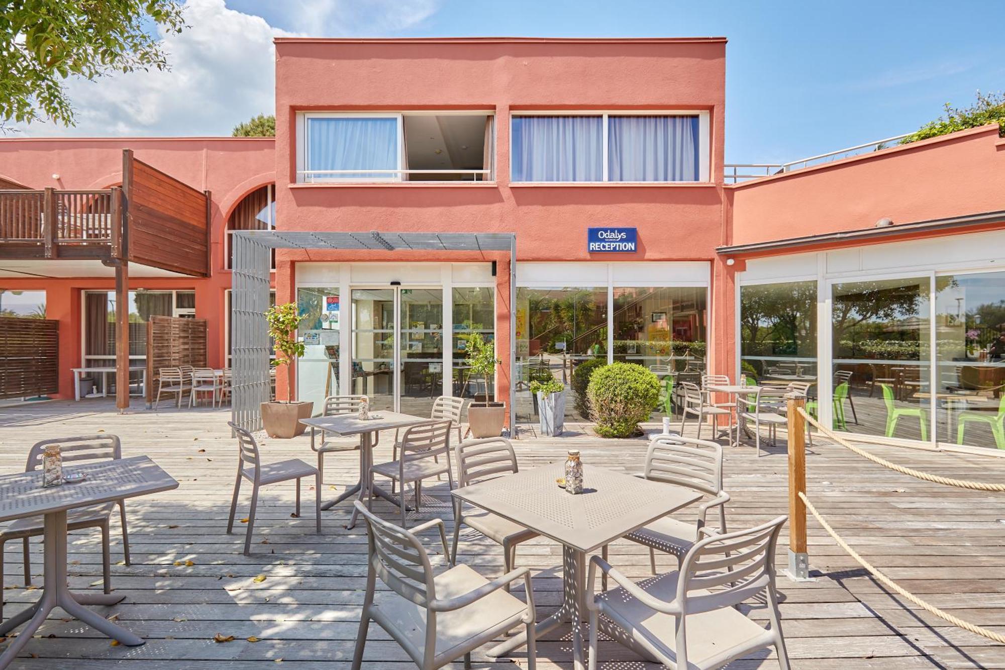 Residence Odalys Du Golfe Agde Eksteriør billede