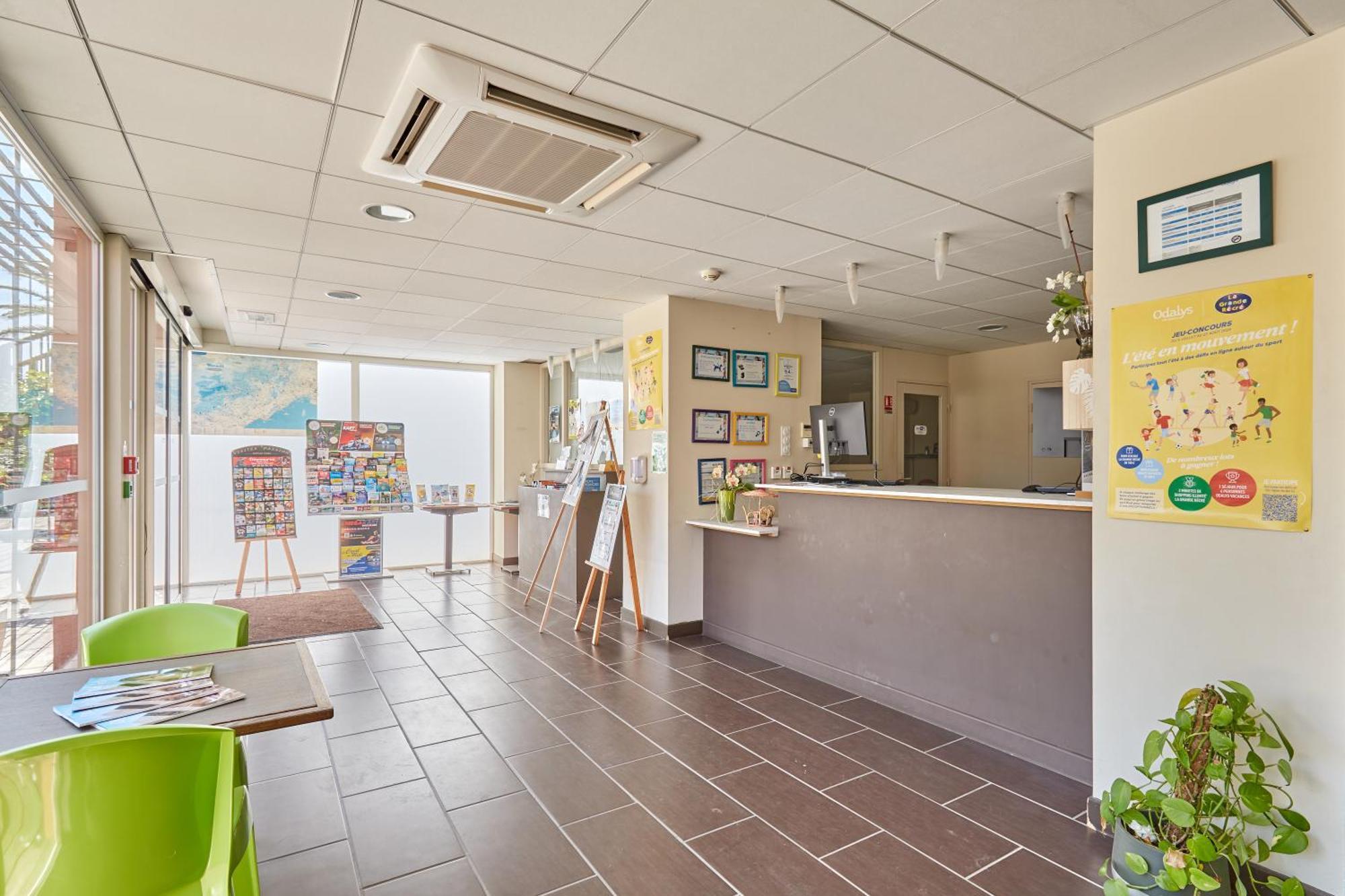 Residence Odalys Du Golfe Agde Eksteriør billede